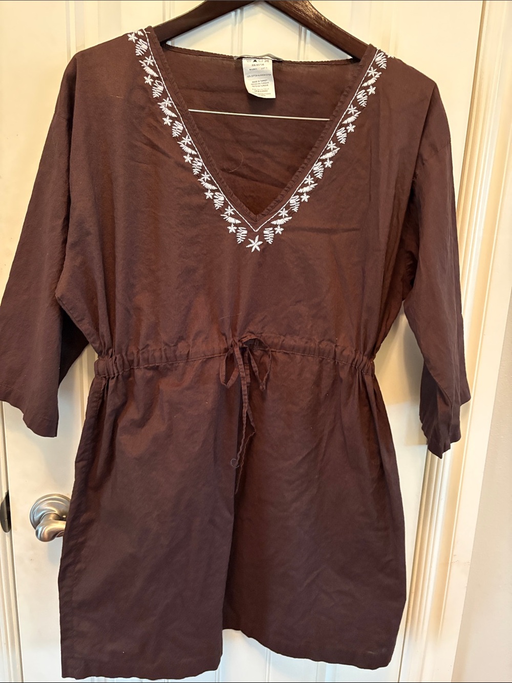 Liz Claiborne Brown V-Neck Tunic with White Embroidery